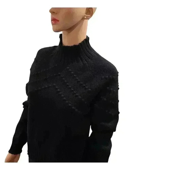 Elegant Black Mock Neck Knit Sweater - New with Tags - Picture 4 of 14